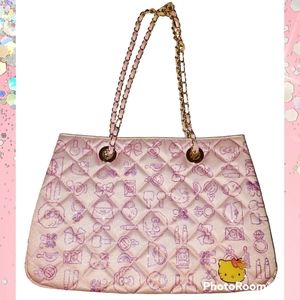 Adorable HTF pink Hello Kitty handbag w/chain shoulder strap